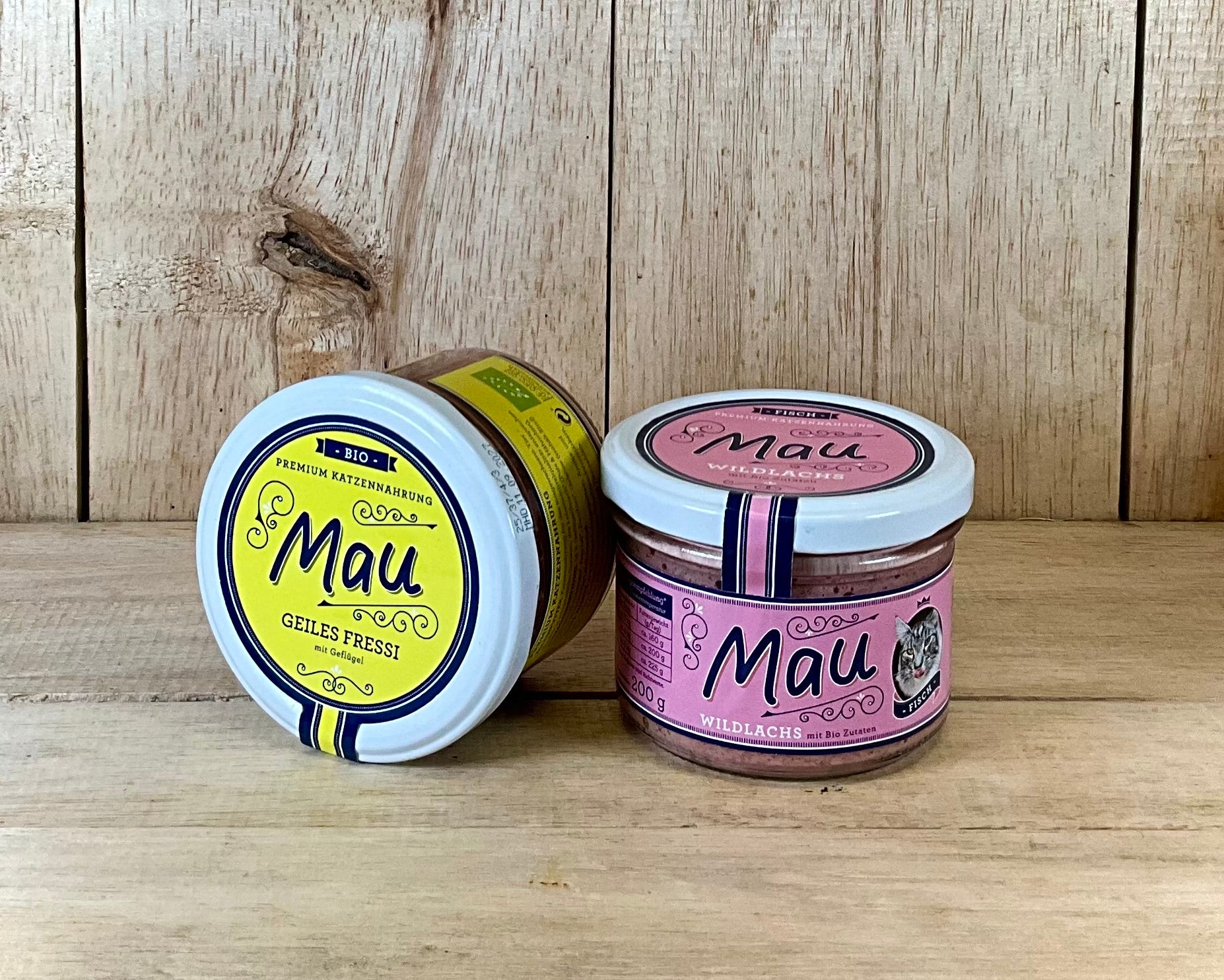 Organic Cat Food. Two Flavour Pack. 1 x Chicken. 1 x Wild Salmon. Glass Jars.